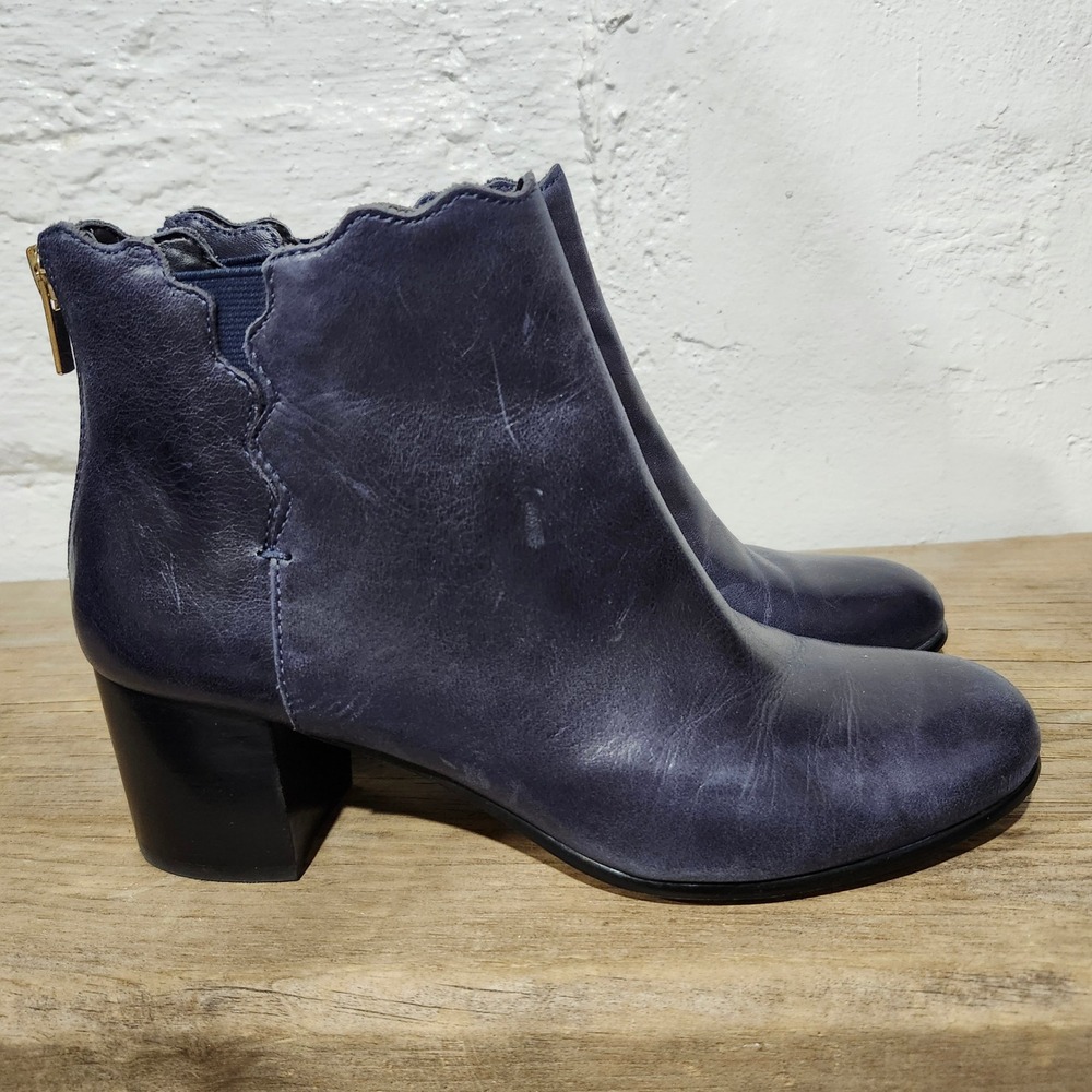 Lands End Navy Blue Leather Scalloped Ankle Boots Block Heel Womens 8B 487594‎ - Picture 3 of 9